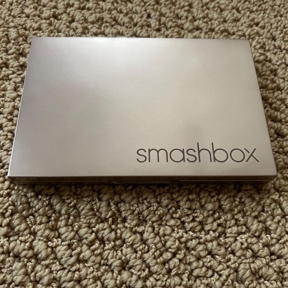 SMASHBOX Heat Wave Eye Shadow Palette - Picture 2 of 3